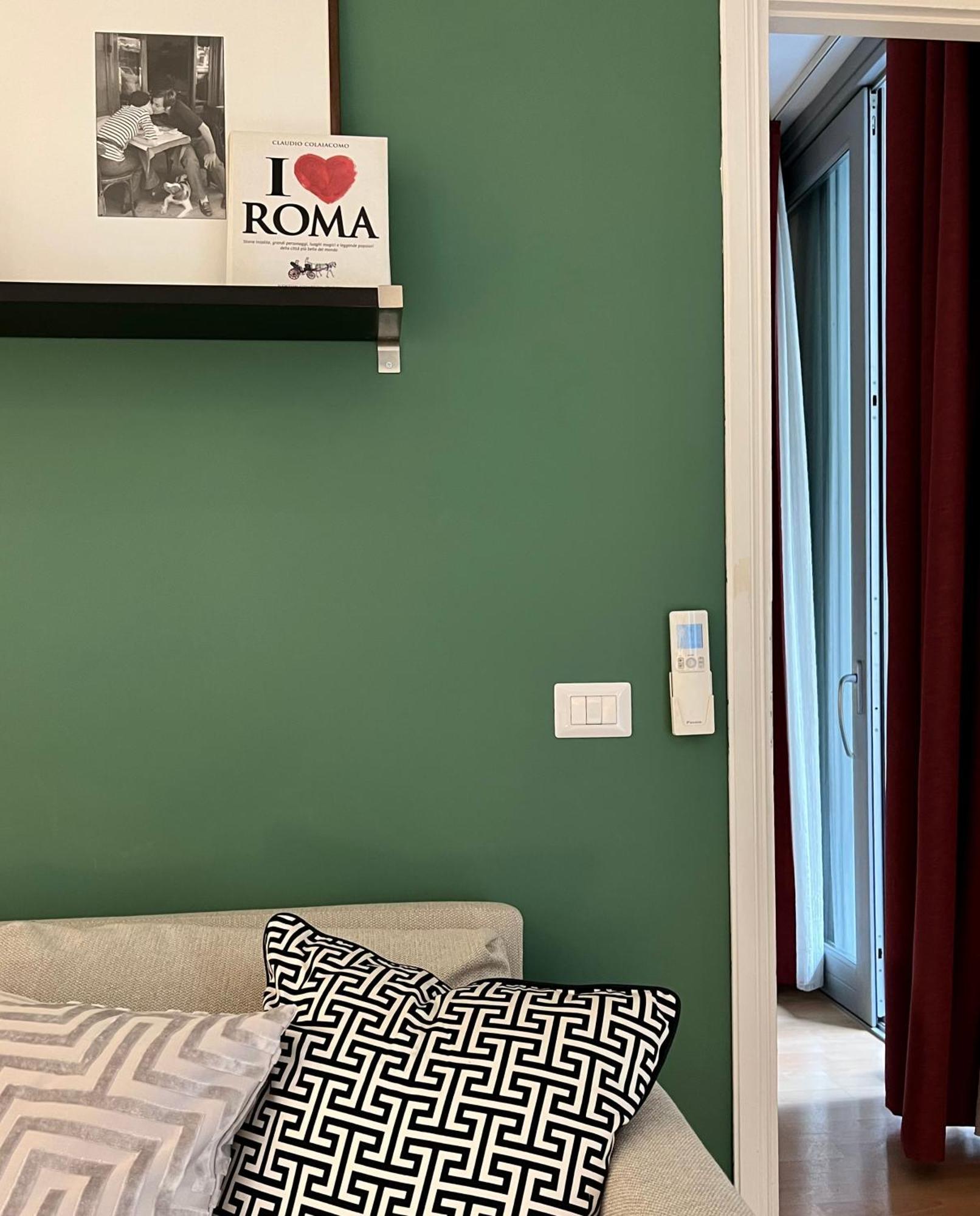 Apartment Borghese Rom
